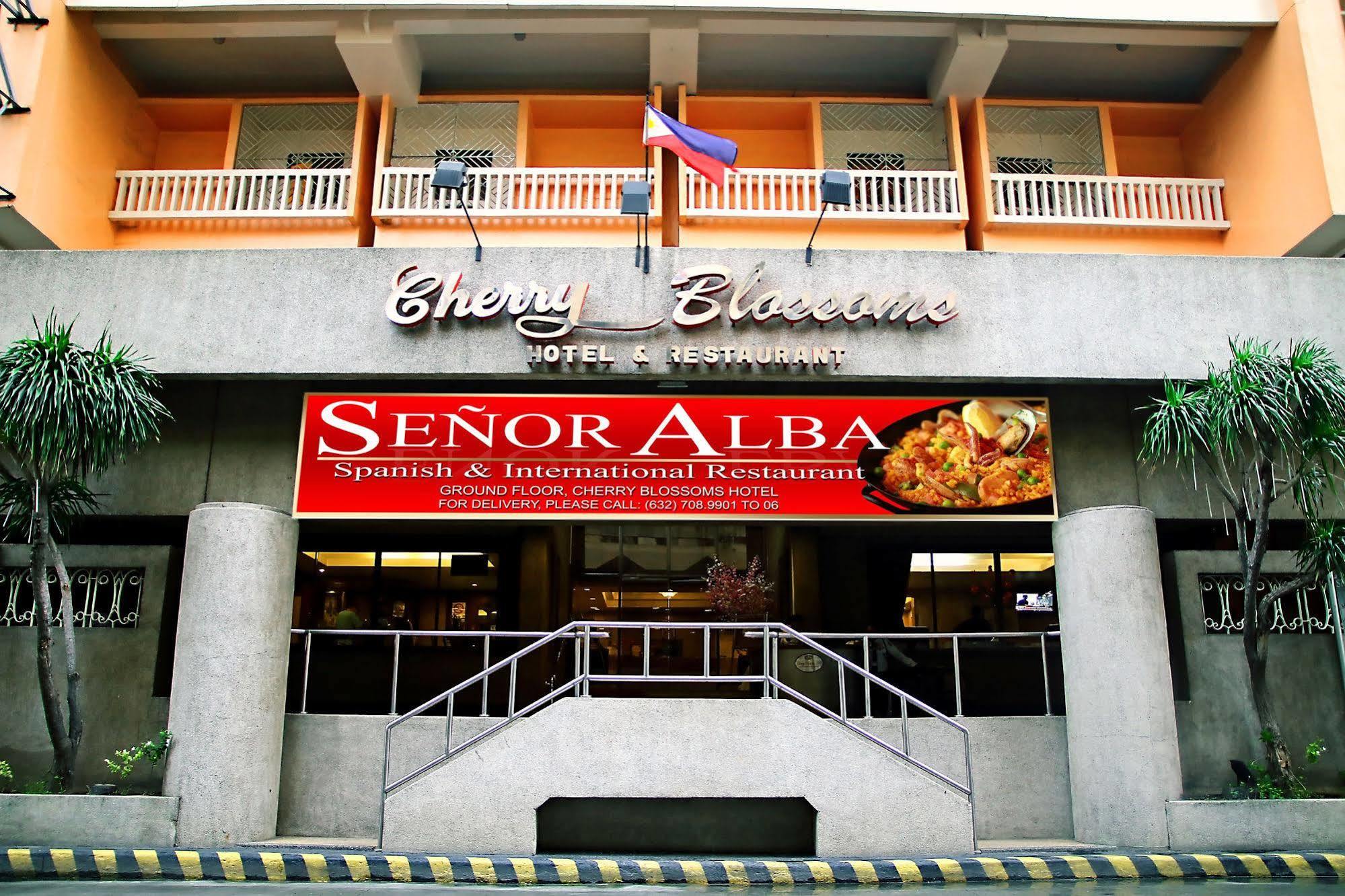 Cherry Blossoms Hotel Manila Exterior photo